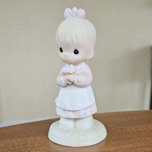 Precious Moments “Mommy I love you” figurine